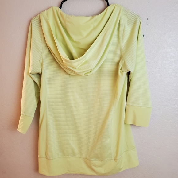 The North Face Neon Hooded Active Shirt Top - Picture 2 of 4